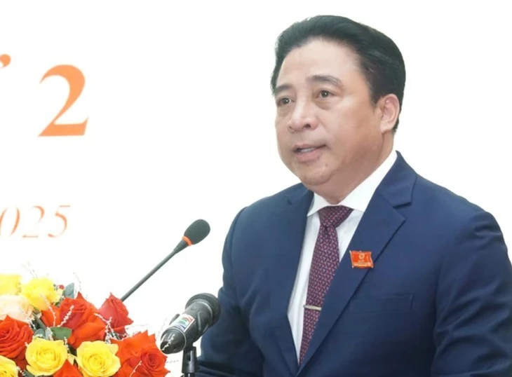 Chủ tịch Khánh Hòa trực tiếp theo dõi chỉ đạo đặc khu Trường Sa, phường Nha Trang, phường Phan Rang