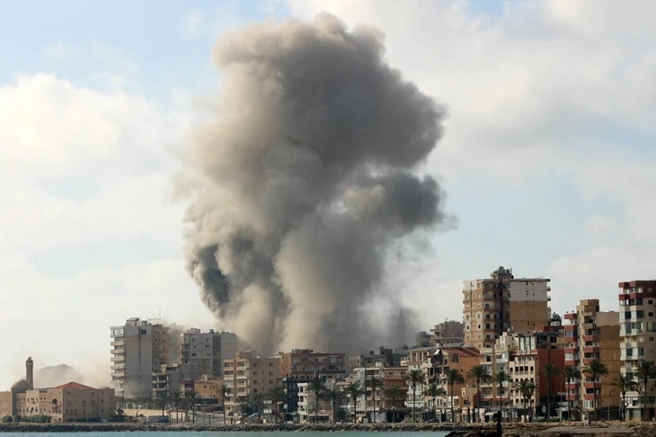 NÓNG: Israel tấn công trả đũa Iran