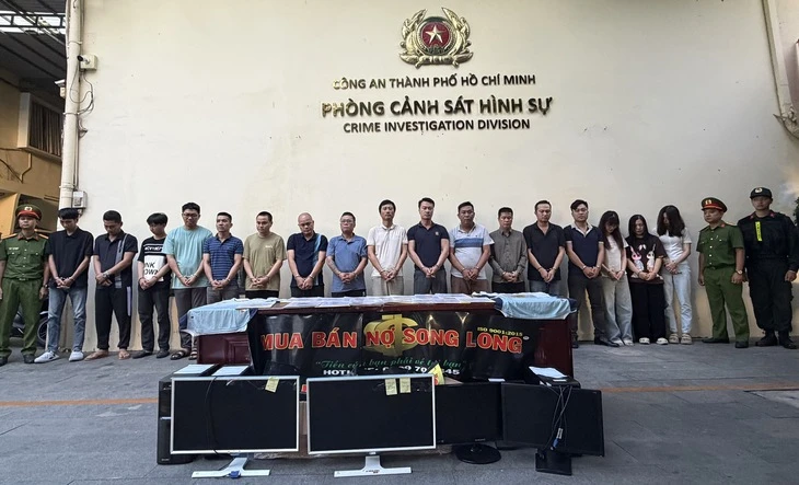 Bắt Giám đốc và 16 nhân viên Công ty mua bán nợ Song Long