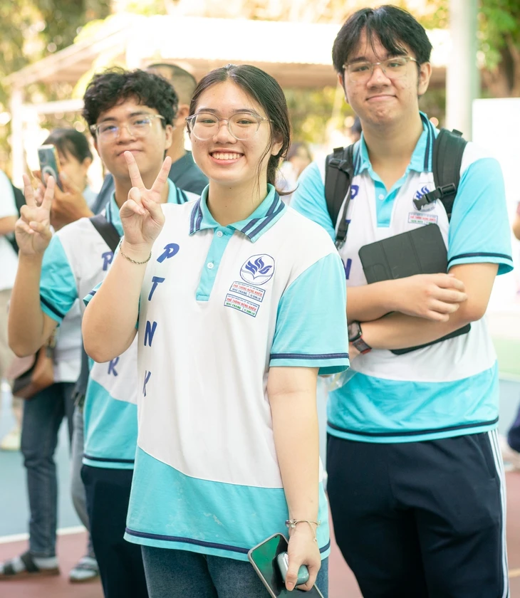 3509 thí sinh thi vào lớp 10 Trường Phổ thông Năng khiếu