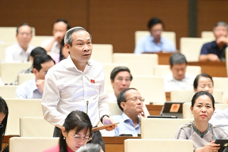 Đại biểu: Người từ 16 tuổi góp vốn thành lập doanh nghiệp, mở quán trà sữa tại sao không?