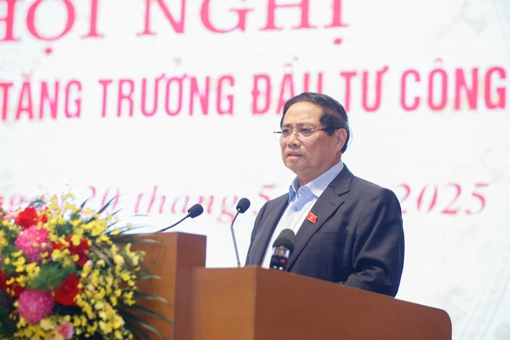 Thủ tướng: 'Tại sao cùng chính sách, có nơi làm tốt, nơi làm không tốt?'