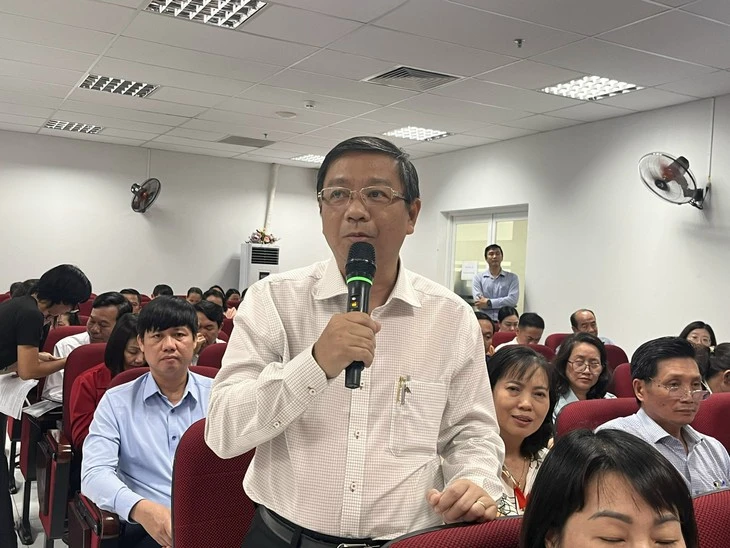 TP.HCM: 100% trường học thay thế điện thoại bằng giờ ra chơi thiết thực từ tháng 1-2026