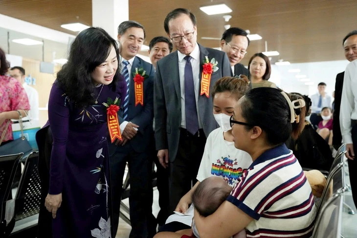 Cơ sở 2 Bệnh viện Nhi Trung ương chính thức đi vào hoạt động, giảm tải cho tuyến cuối nhi khoa