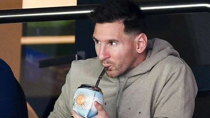 Bí quyết của Messi: Uống trà yerba mate