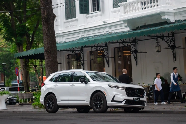 Sau Toyota, đến Honda lắp ráp xe hybrid ở Việt Nam: CR-V e:HEV RS dừng nhập, kỳ vọng có giá tốt