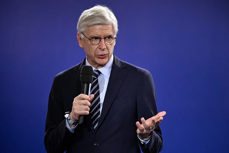 'Giáo sư' Wenger chỉ ra lý do Arsenal thất bại trước PSG