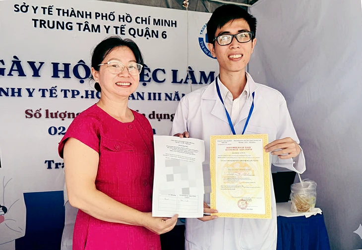 Bác sĩ trẻ chọn về y tế cơ sở