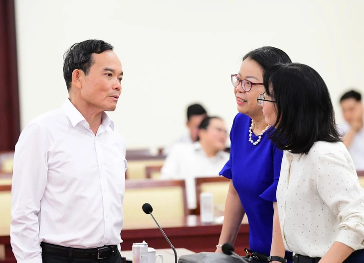 Thành ủy TP.HCM họp đánh giá một năm vận hành mô hình chính quyền hai cấp