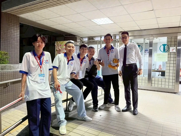 Sinh viên rủ nhau du học hè rèn kỹ năng, kinh nghiệm