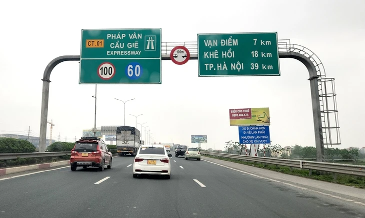 Đề xuất thí điểm cấm xe tải chạy làn 1 trên hai tuyến đường cao tốc
