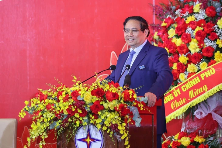 Thủ tướng: Việc điều chỉnh giá điện phải theo lộ trình, không để xảy ra các cú sốc