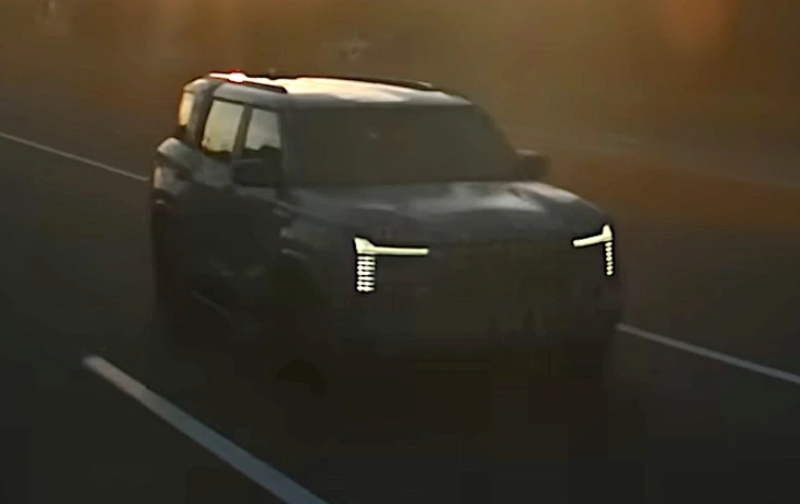 Người được trải nghiệm Mitsubishi Pajero mới: 'Nội thất cận sang, kích thước như Toyota Prado'