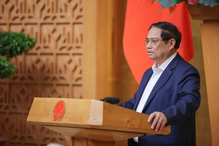 Thủ tướng Phạm Minh Chính chủ trì họp Chính phủ thường kỳ tháng 10, trực tuyến với 34 địa phương