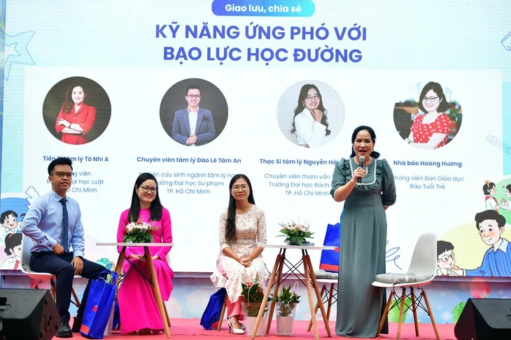Ngăn bạo lực học đường từ sớm, từ xa