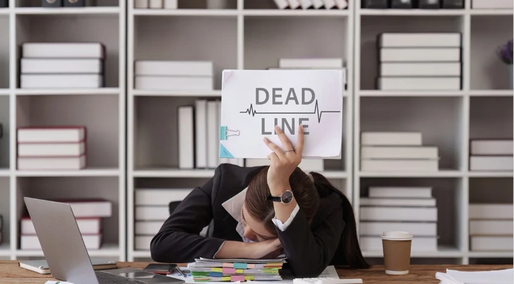 Làm việc quá giờ có thể gây biến đổi cấu trúc não