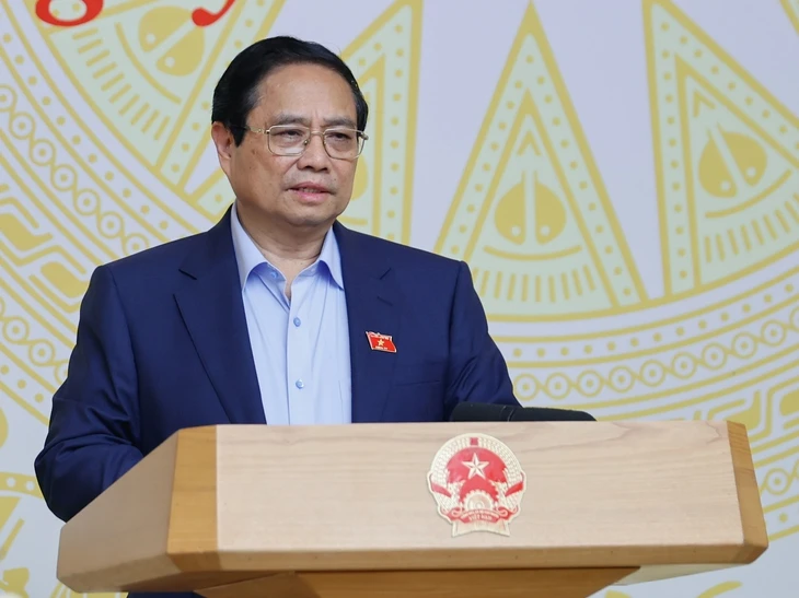 Thủ tướng: Các vụ hàng giả nghiêm trọng cho thấy có sự buông lỏng quản lý