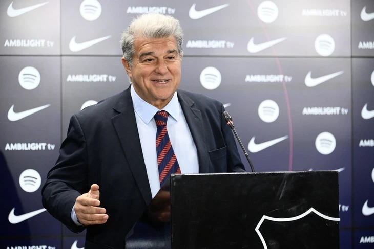 Chủ tịch Laporta: 'Đây là mùa giải quá thành công của Barca'