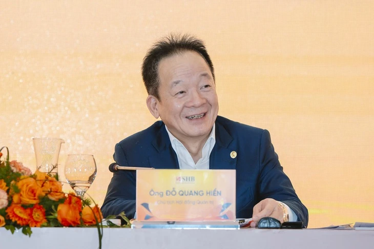 Chủ tịch các ngân hàng trấn an cổ đông trước tác động thuế quan của Mỹ