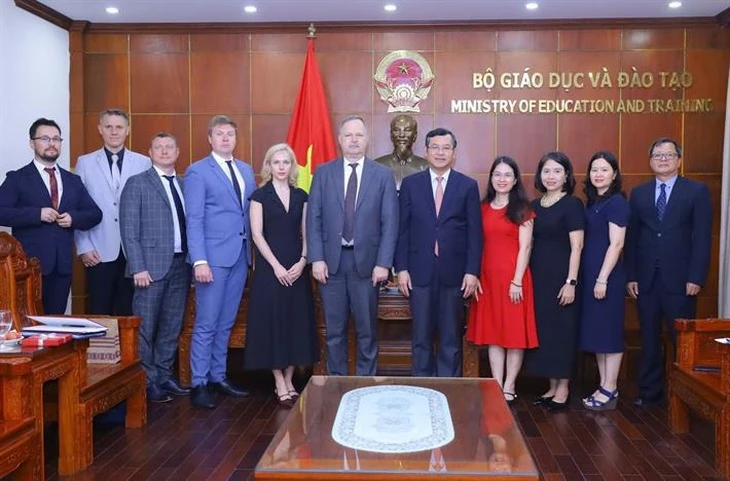 1.000 suất học bổng du học Nga cho công dân Việt Nam mỗi năm
