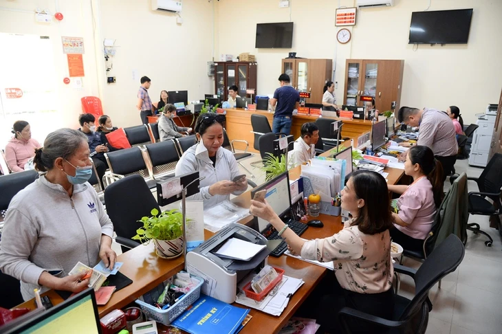 Cắt giảm thủ tục, khơi thông nguồn lực phát triển