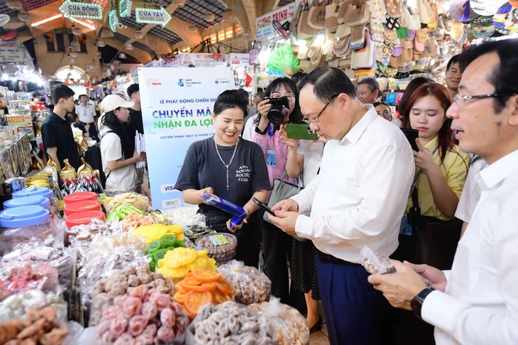 Kick-off chuỗi hoạt động của Ngày Tài chính số 2026