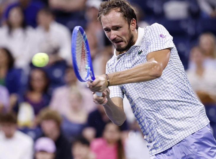 Sự cố xảy ra tại US Open 2025 trong trận đấu Daniil Medvedev bị loại sốc