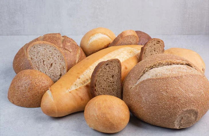 Sự thật về tin đồn bột nở trong bánh mì là chất cực độc gây ung thư