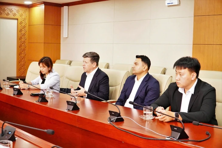 Lãnh đạo sàn Nasdaq chúc mừng chứng khoán Việt nâng hạng, làm cầu nối mở đường cho dòng vốn tỉ đô