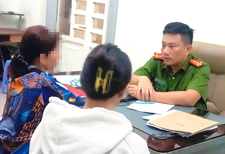 Lừa con gái hơn 800 triệu, tiếp tục dựng kịch bản tống tiền người mẹ nhưng bị phát hiện