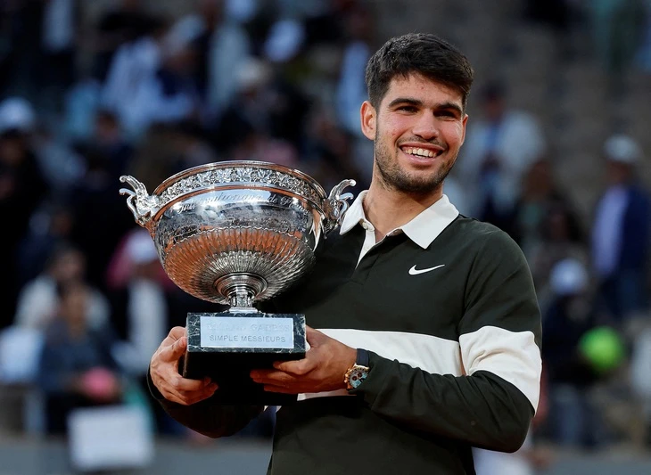 Alcaraz: Nadal là nguồn cảm hứng giúp tôi tạo ra màn ngược dòng 'điên rồ'