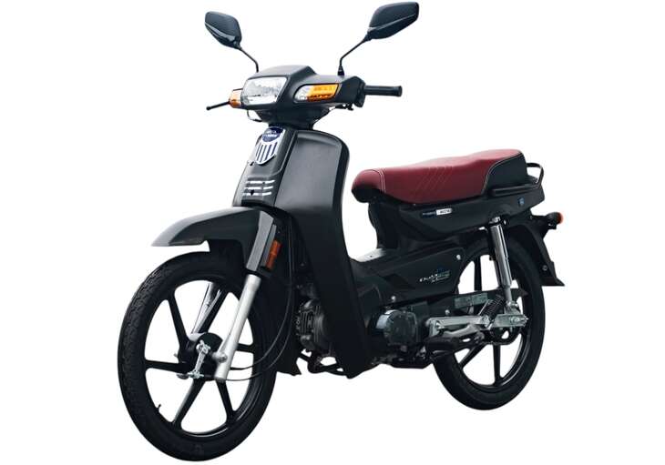 Xe máy 'nhái' Honda Dream, giá quy đổi ngang Wave