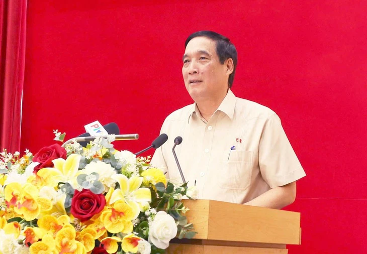 Phú Thọ chia tay cán bộ thôi không tham gia Ban chấp hành Đảng bộ tỉnh