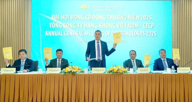 Vietnam Airlines đã ký hợp đồng mua 50 máy bay Boeing thân hẹp