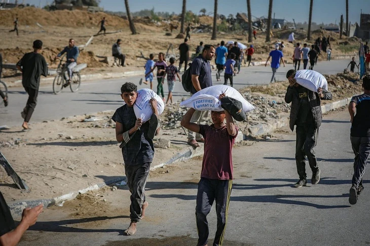 Phát hiện thuốc giảm đau gây nghiện trong các túi bột mì viện trợ nhân đạo ở Gaza?