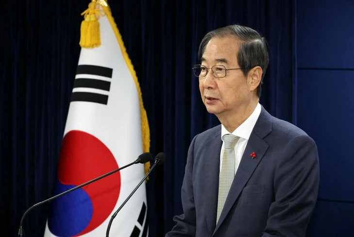 Yonhap: Quyền tổng thống Hàn Quốc Han Duck Soo sẽ từ chức hôm nay