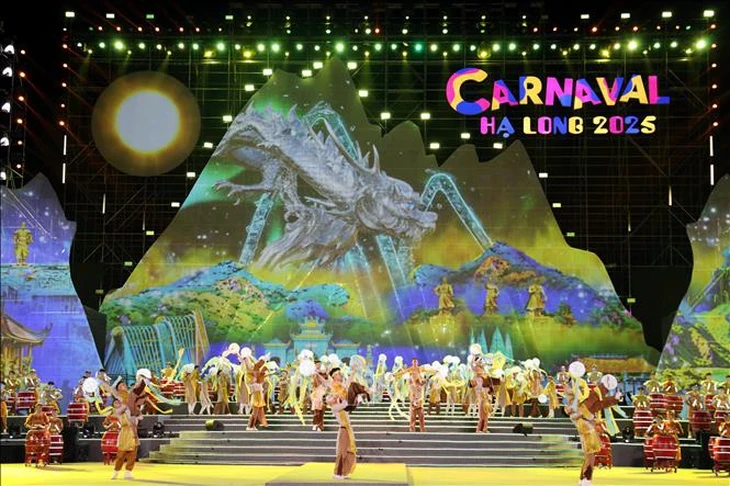Khai mạc Carnaval Hạ Long, lần cuối lễ hội được tổ chức