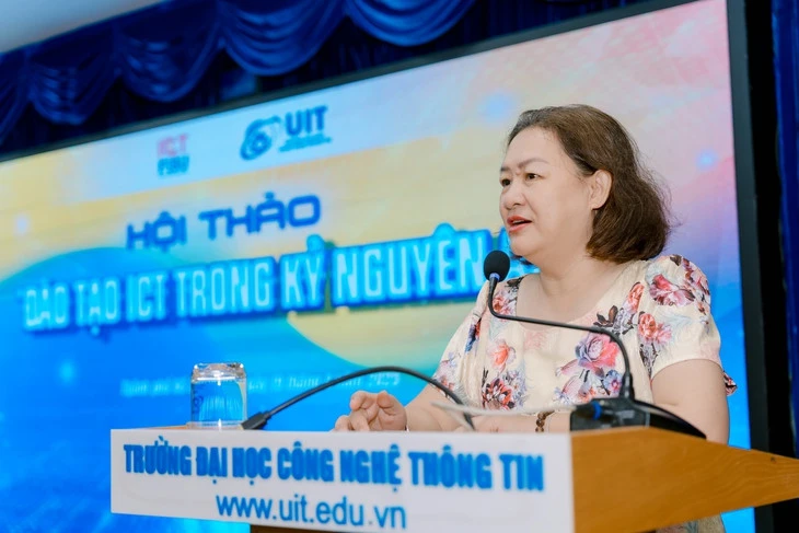 Hiệu trưởng Trường đại học Công nghệ thông tin: Có cần đào tạo công nghệ thông tin nữa không?