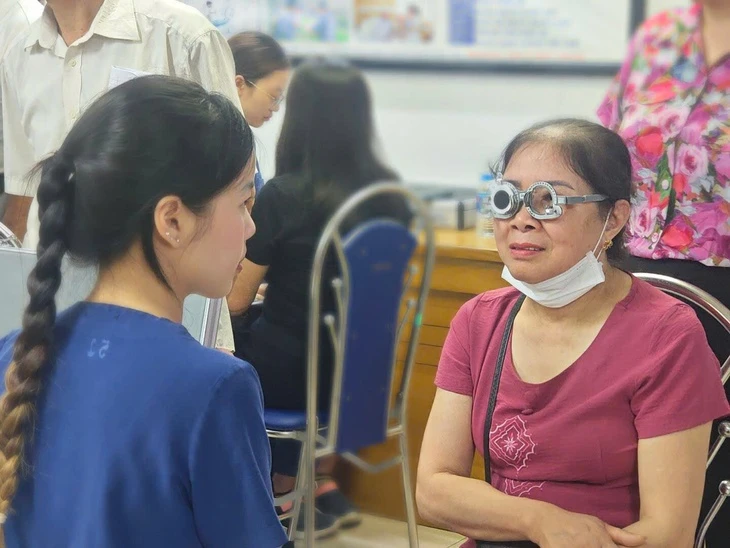 Khám sức khỏe miễn phí, tri ân gia đình người hiến mô tạng tặng sự sống cho đời