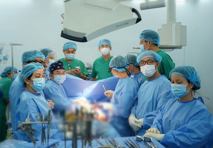 Lần đầu tiên, Bệnh viện Thống Nhất ghép tim thành công từ người cho chết não