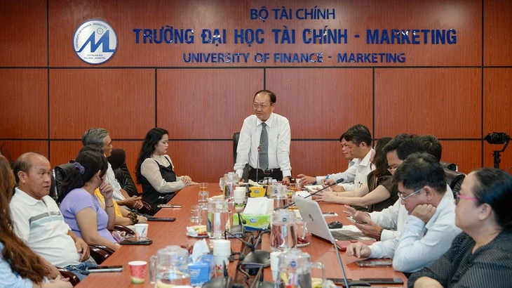 Đại học Tài chính - Marketing tuyển sinh viên tốt nghiệp thủ khoa làm giảng viên
