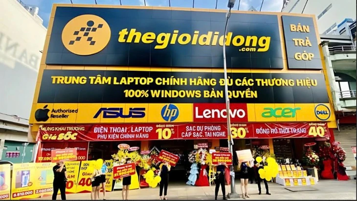 Thế Giới Di Động báo lãi lớn, riêng 'buôn tiền' mang về hơn nghìn tỉ