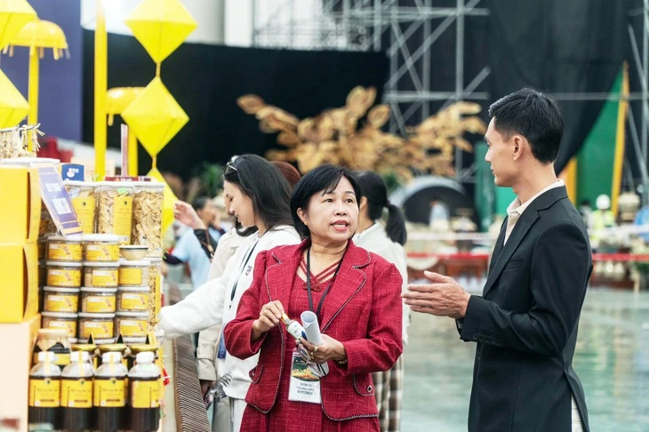 Khai mạc Hội chợ Mùa thu 2025: Siêu sự kiện xúc tiến thương mại quốc gia