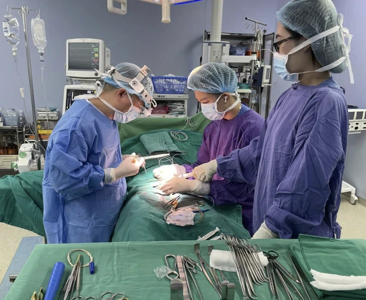 21 tuổi không có kinh nguyệt, đi khám bất ngờ phát hiện có bộ gen nam giới