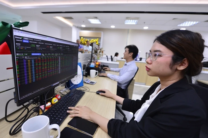 Dư nợ cho vay chứng khoán cao chót vót, dự báo thị trường tuần mới ra sao?