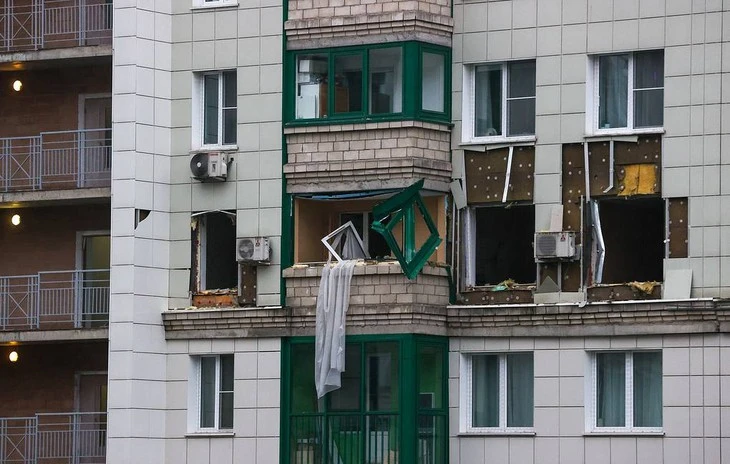 Drone Ukraine đâm vào chung cư ngoại ô Matxcơva
