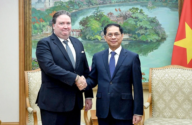 Phó thủ tướng: Việt Nam sẽ tiếp tục tăng mua hàng Mỹ, máy bay, bán dẫn