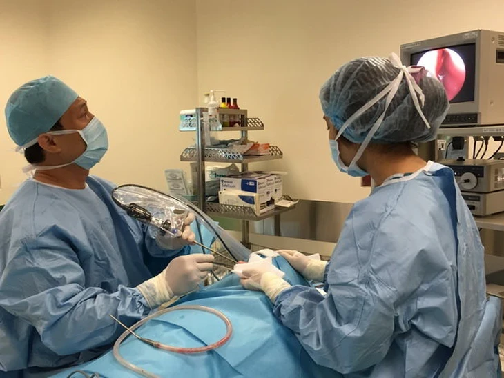 Hai ung thư 'song hành' - ca bệnh hiếm gặp trên thế giới được phẫu thuật bằng dao siêu âm