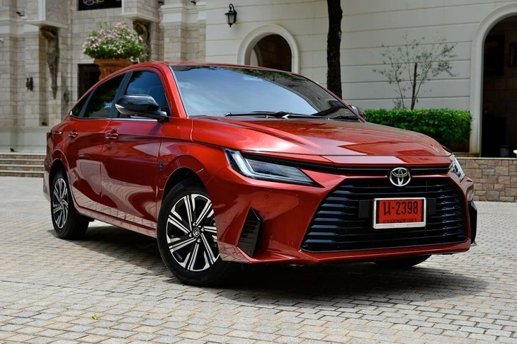 Toyota Vios Hybrid 'nhá hàng': Thoát mác xe dịch vụ, hướng tới gen Z