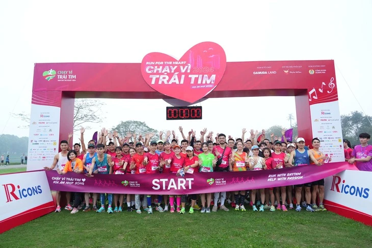 Giải chạy 'Run For The Heart' 2025 quyên góp 5 tỉ đồng cho trẻ em phẫu thuật tim